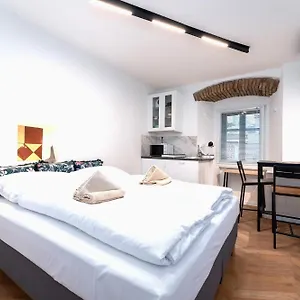  Apartman Corso