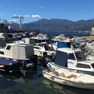 Creska Iv Apartmán