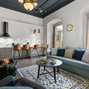 Carpathia Апартаменты